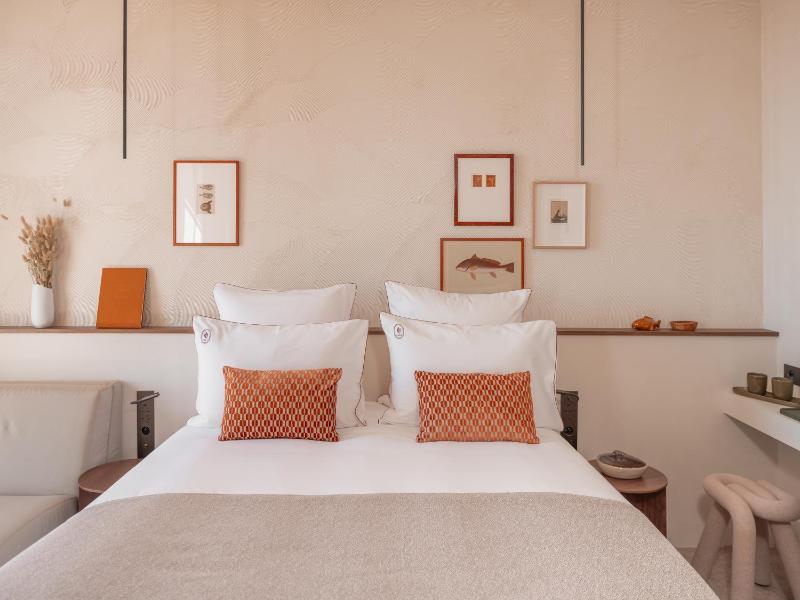 Suite with Balcony image 3