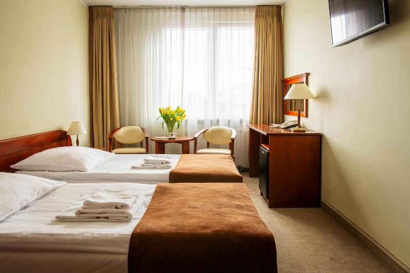 Comfort Double or Twin Room image 3
