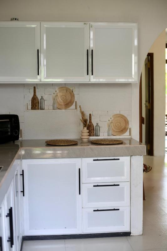 Amlou surf house - image 3