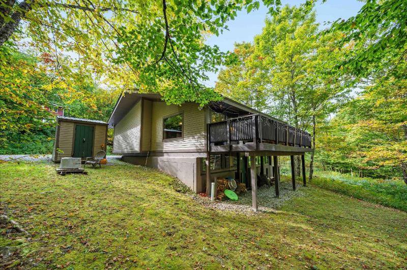 Four-Bedroom Holiday Home image 3
