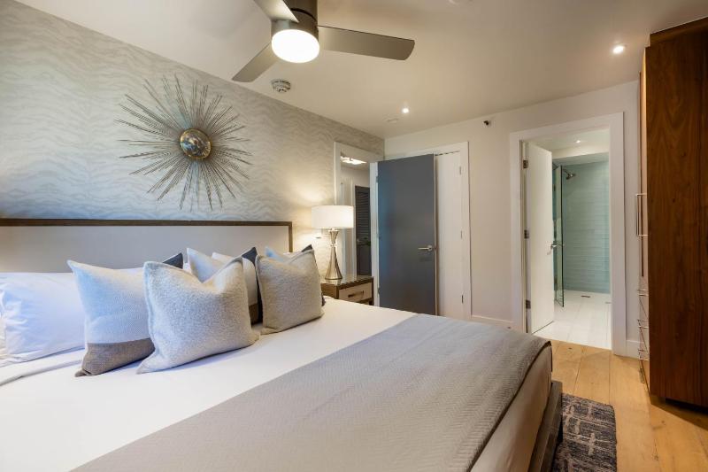 Luxurious 2 BR 2 BA - Aspen Core - image 30