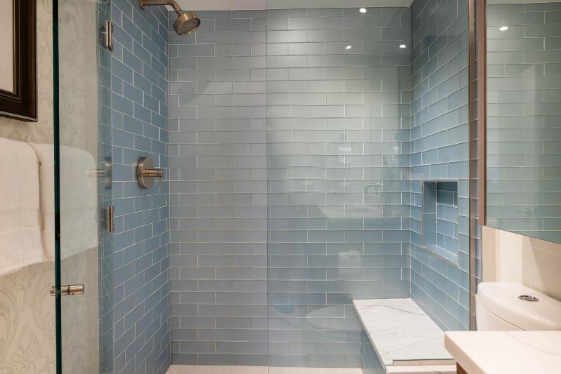 Luxurious 2 BR 2 BA - Aspen Core - image 8