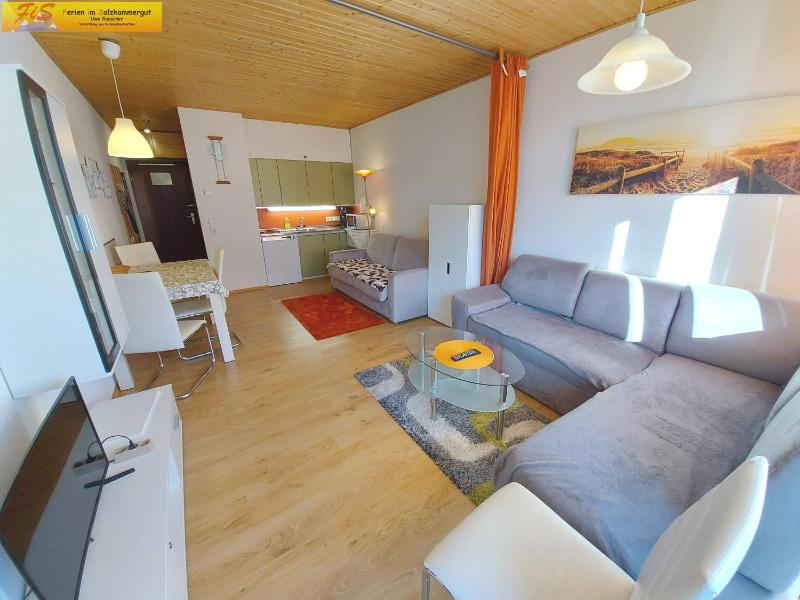 Apartment with Mountain View image 4