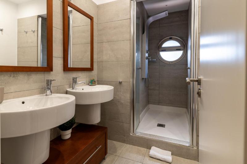 Serenity Villa Tauro - image 32