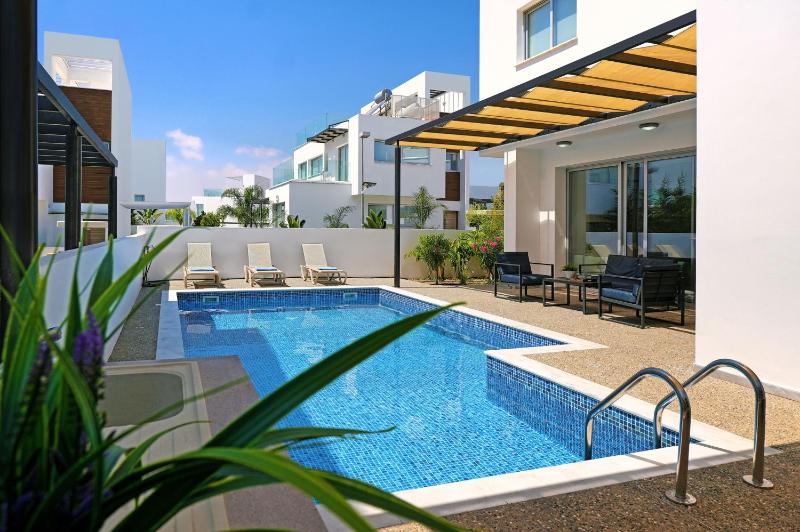 Villa Rosaleen - Ayia Napa Resort Center - image 14
