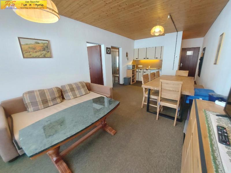 Apartment with Mountain View image 1