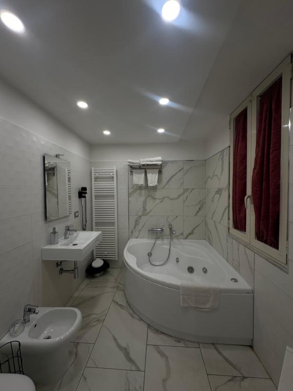 luxury 2.0 - image 16