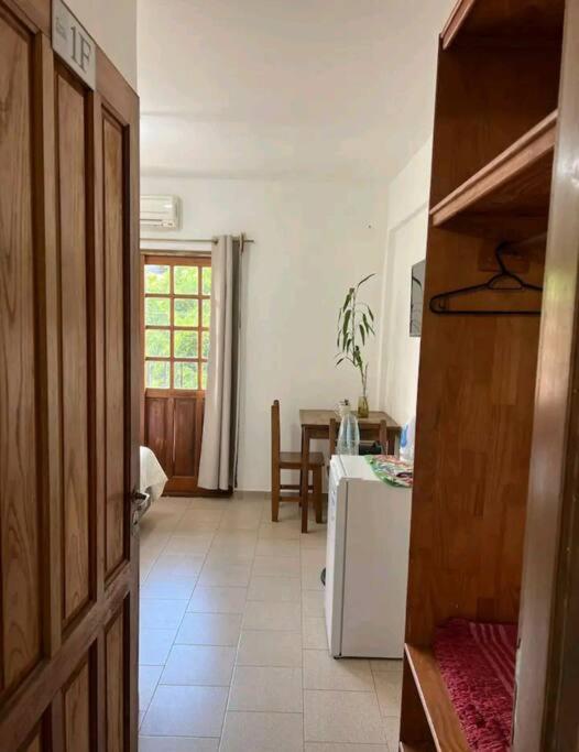 Excelente Habitación Centrica Iguazú 1F - image 8