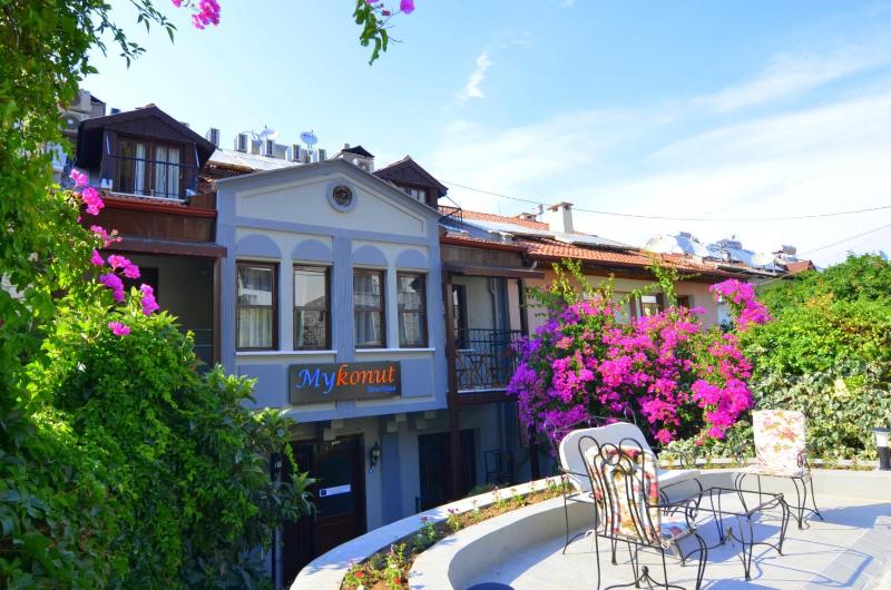 Mykonut Boutique Suites - image 26