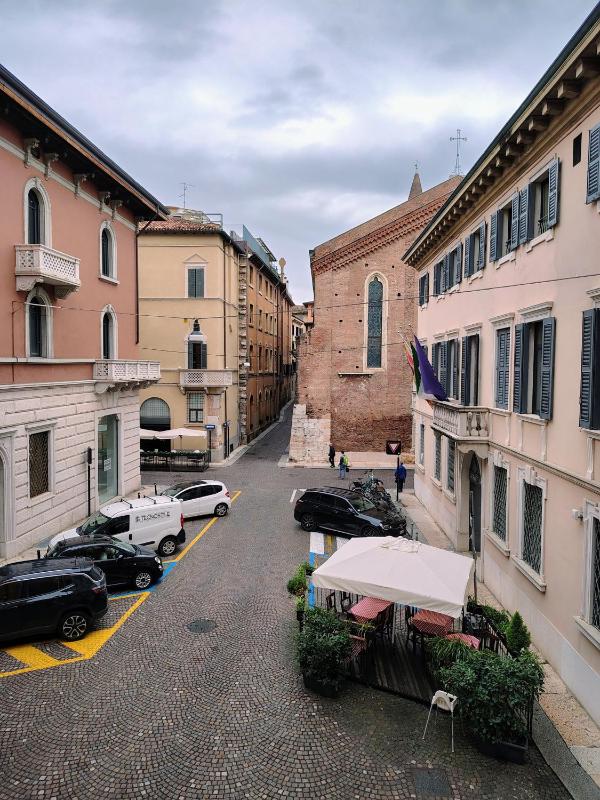 Italianflat - Rentroom 200mt to Arena - image 8