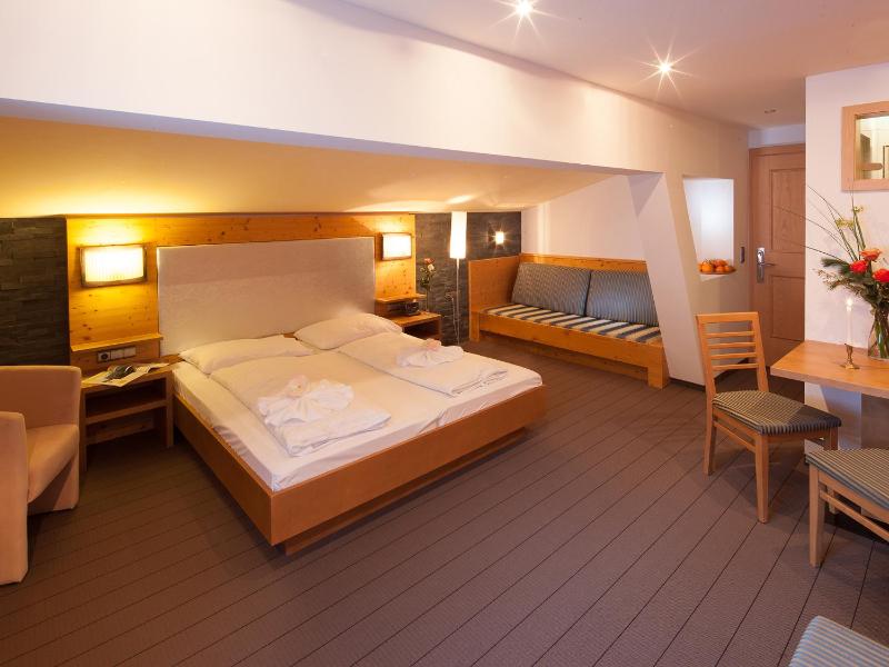 Comfort Double Room image 4