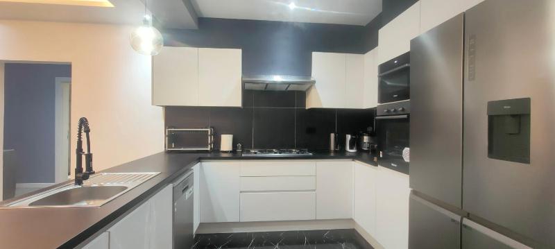 Premium apart avec billard et balcon - image 10