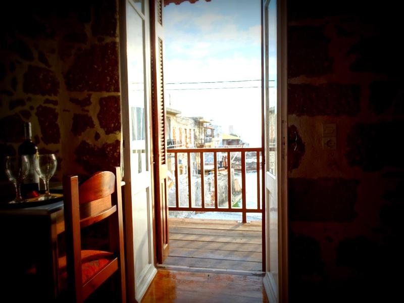 Double Room with Sea View image 2