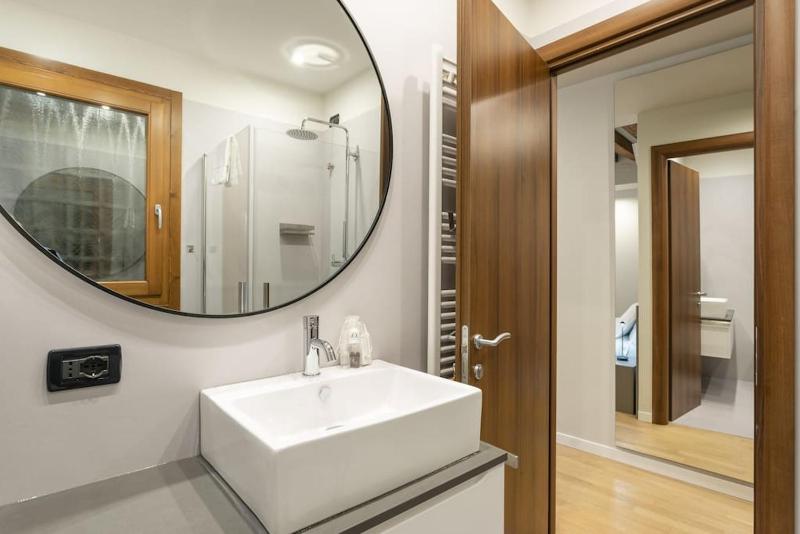 Rialto Prestige Apartment - image 7