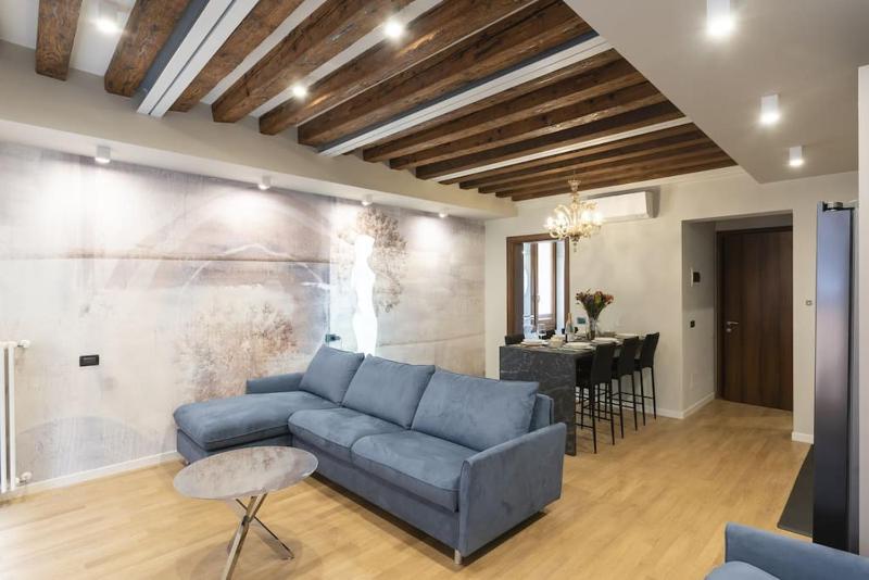 Rialto Prestige Apartment - image 4