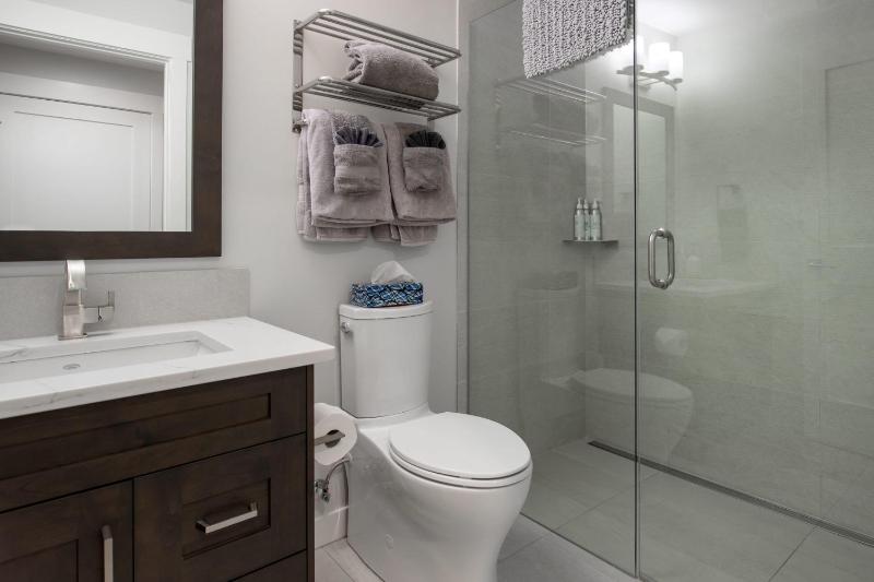 Le Bucheron Stunning Spring Creek Luxury condo - image 25