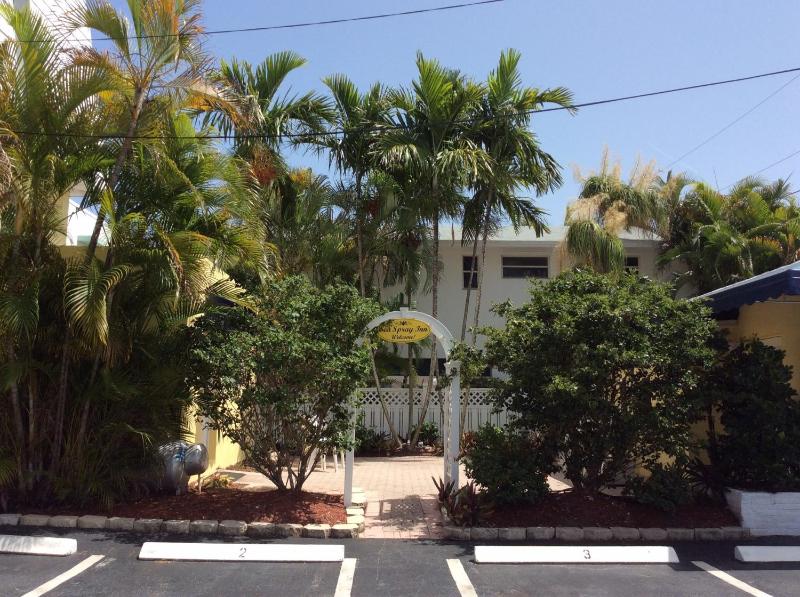 Sea Spray Inn - image 42