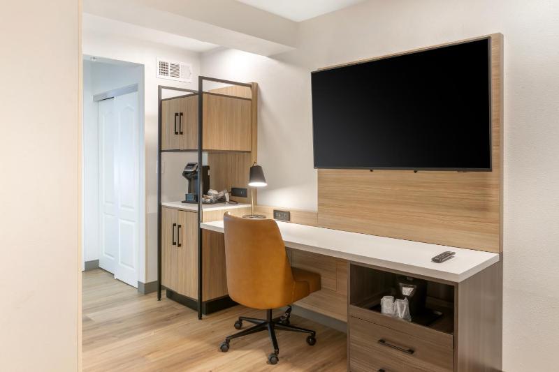 Country Inn & Suites by Radisson Savannah Airport GA - image 19