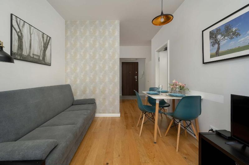Jesionowa 37 Elegancki Apartament i Parking by Noclegi Renters - image 34