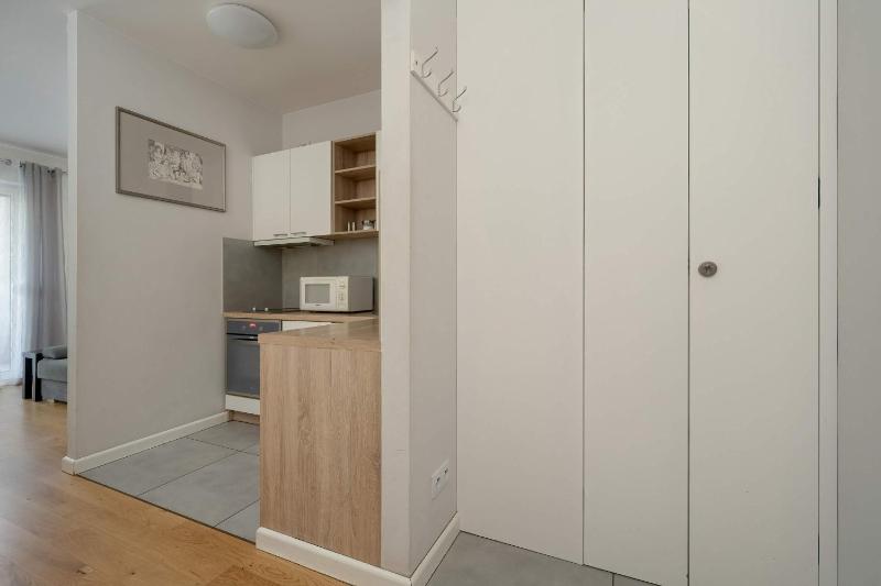Jesionowa 37 Elegancki Apartament i Parking by Noclegi Renters - image 30