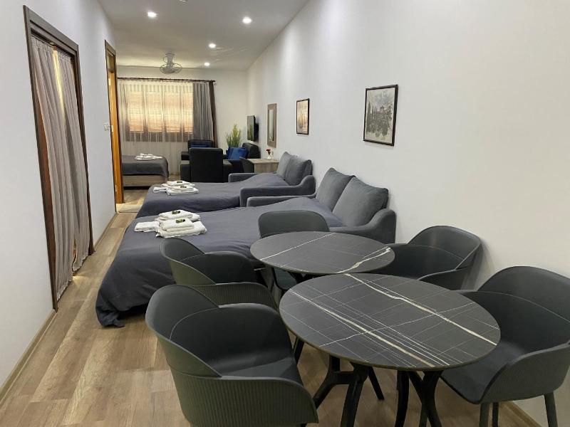 Old Stone Boutique Hotel - image 11