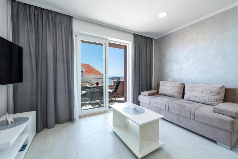 Apartments Stane - image 2
