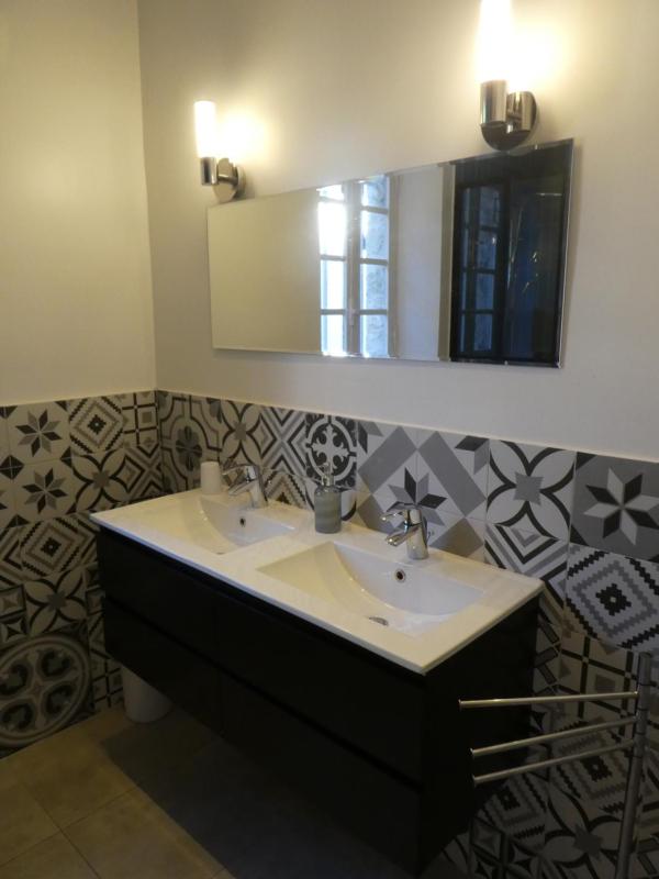 Double Room with Garden View image 3