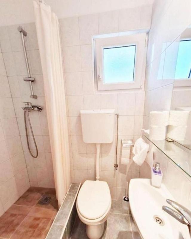 Two-Bedroom Holiday Home image 2