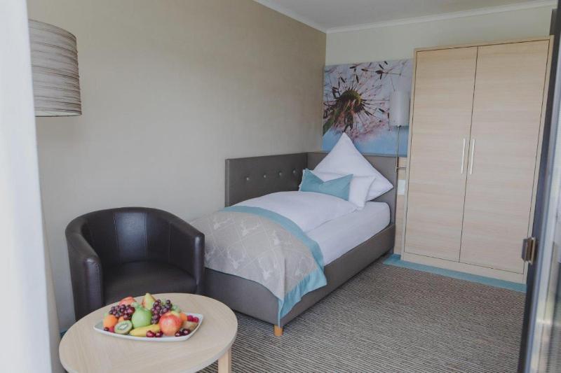 Comfort Single Room image 3