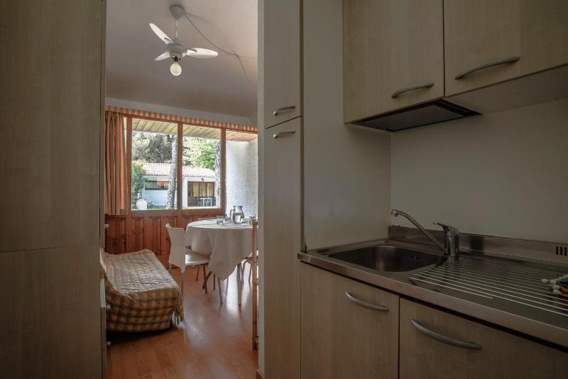 Two-Bedroom Bungalow with Terrace image 4