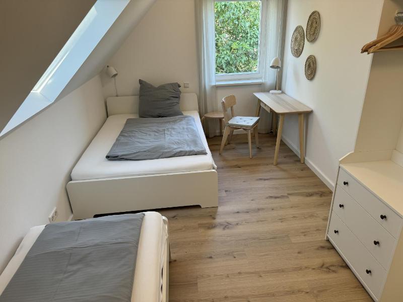 Apartment image 3