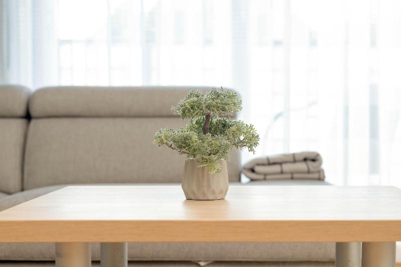 Sunny Apartment with Parking on the Green and Friendly Estate by Noclegi Renters - image 19
