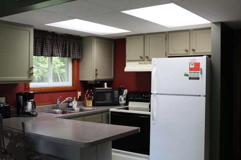 Three-Bedroom House image 3