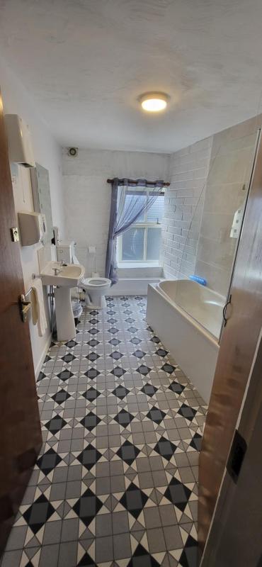 Apartment - Split Level image 1