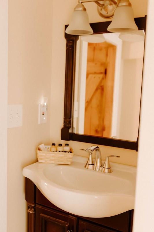 Double Room image 2