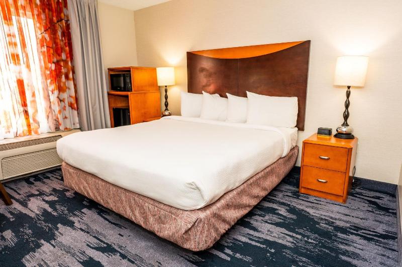 Fairfield Inn & Suites by Marriott San Antonio Alamo Plaza/Convention Center - image 29