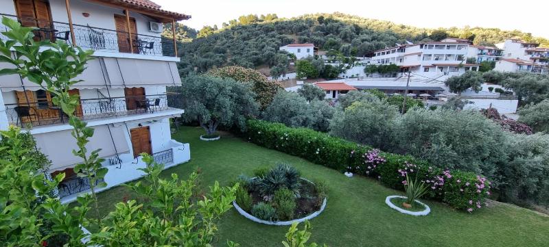 Olive Grove Studios - image 34