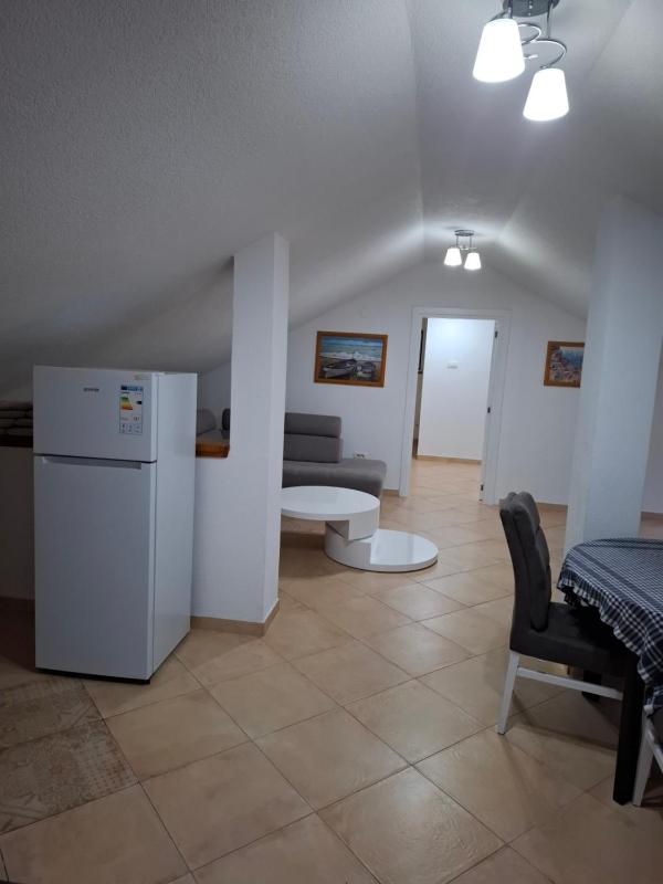 Comfort One-Bedrom Apartment with Terrace and Sea View image 2