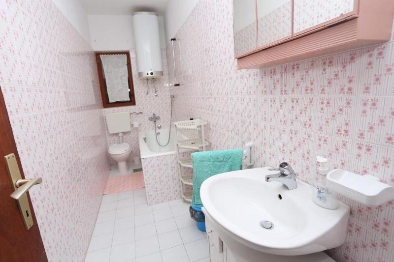 Apartment Mare - image 18