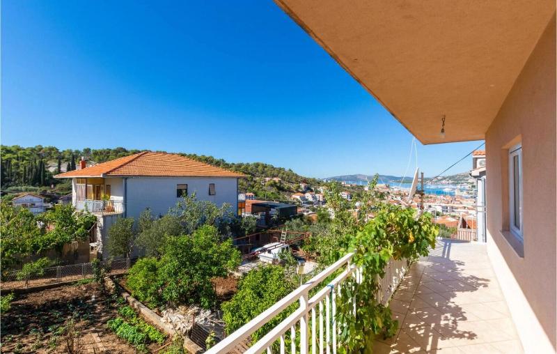 Apartment Mare - image 17