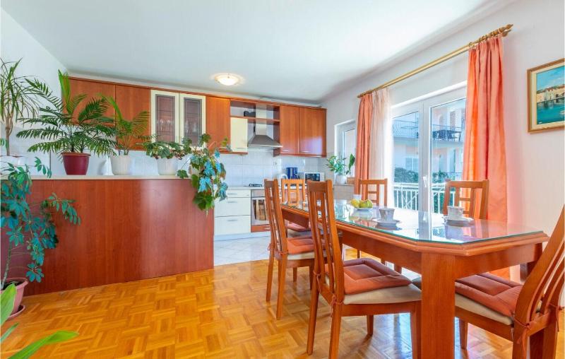 Apartment Mare - image 24