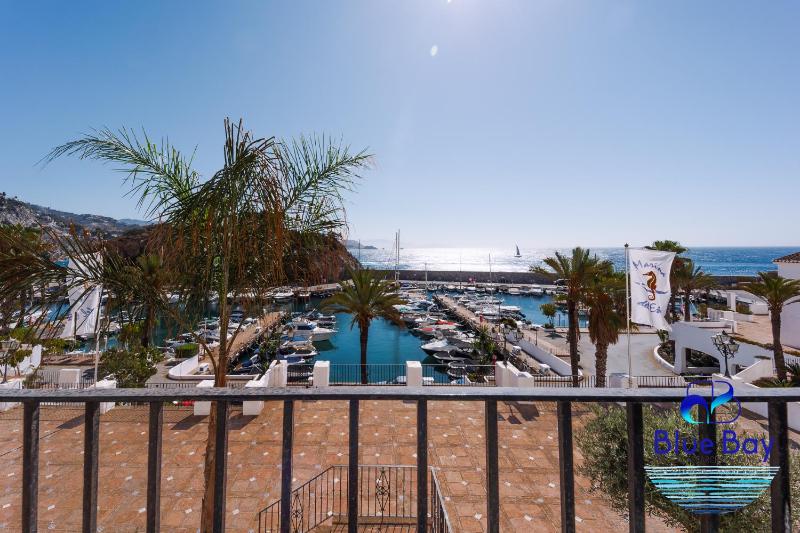 Azzurro Marina Apartment - image 25