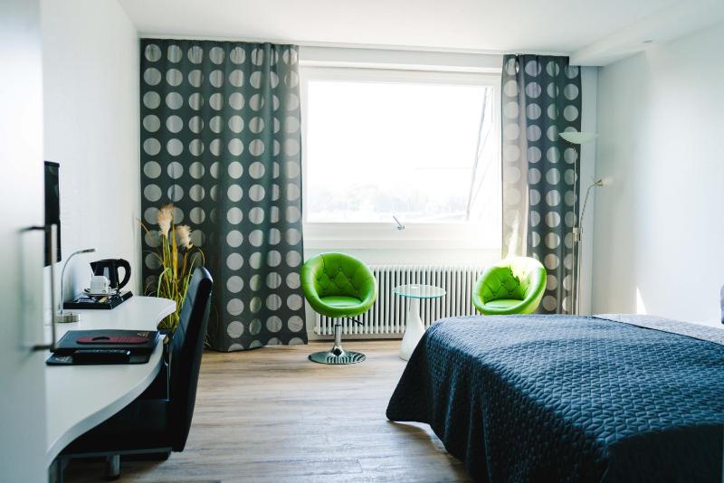 Superior Double Room image 1