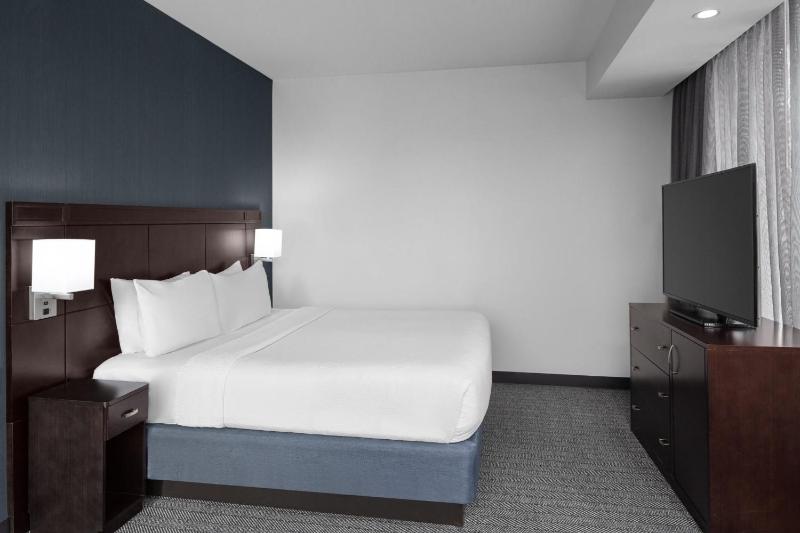 Courtyard by Marriott Cleveland University Circle - image 33