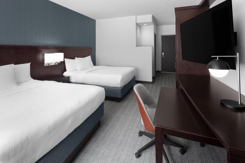 Courtyard by Marriott Cleveland University Circle - image 13