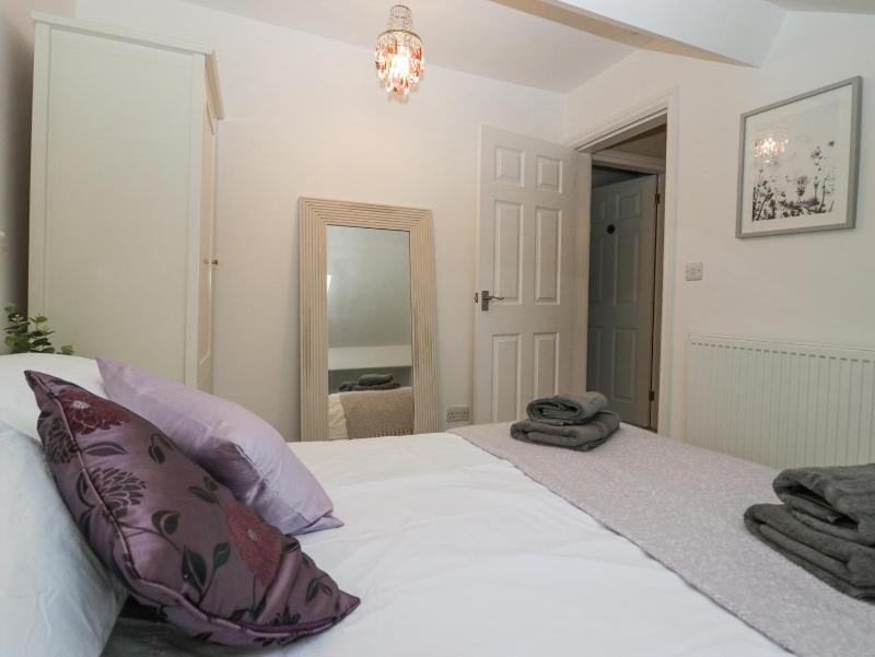 Lily Cottage - image 40
