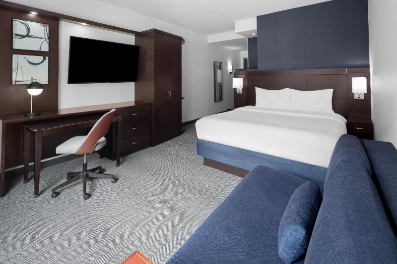 Courtyard by Marriott Cleveland University Circle - image 8