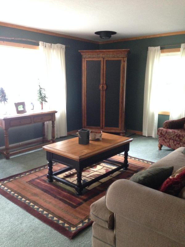 Five-Bedroom House image 4