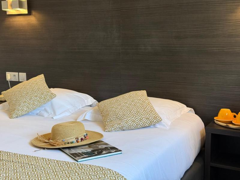 Double Room image 1