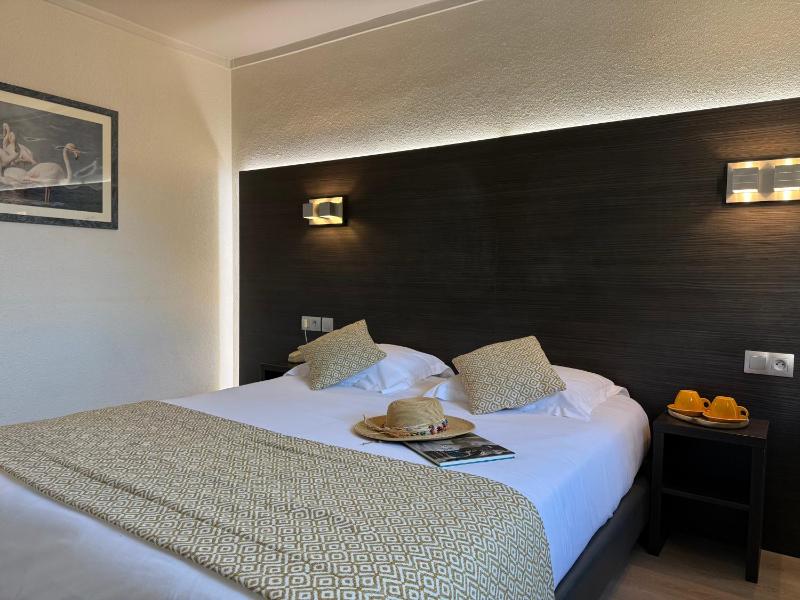 Le Cheval Blanc - image 26